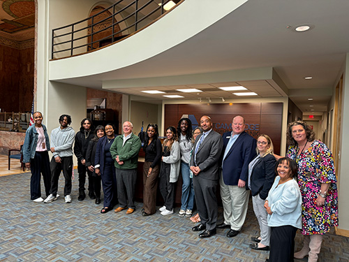 Cambridge Rindge and Latin students photo